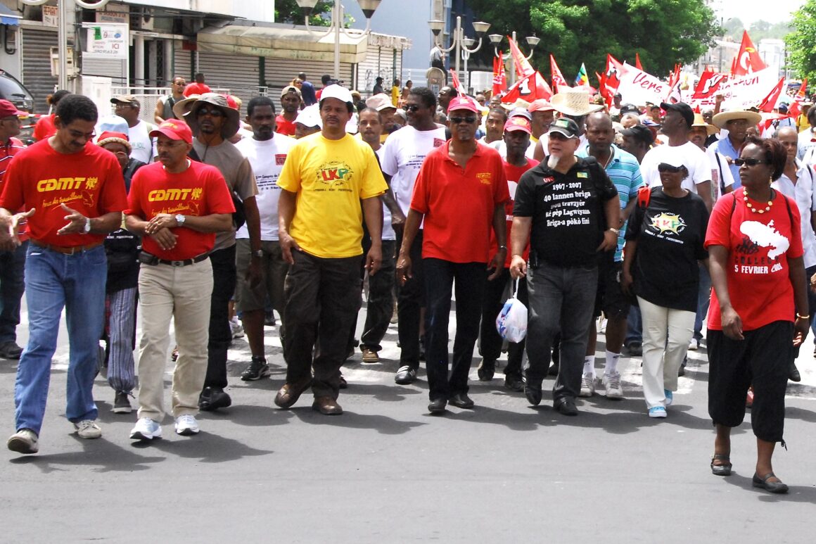 Marche du LKP, lyannaj kont pwofitasyon Les zones d’ombre de l’affaire Ruddy Alexis