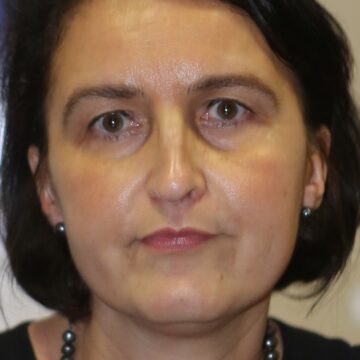 Valérie Denux Les députées du Gard et des Ardennes - Annie Chapelier à gauche (non-inscrit) et Bérengère Poletti à droite (LR), ont présenté leur rapport sur l’environnement international des Outre-mer.