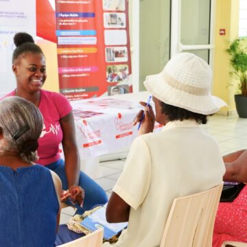 Master class numérique organisée le 25 octobre 2023 par l'association Solution verte en collaboration avec le service personnes âgées et personnes en situation de handicap de la ville de Lamentin au bénéfice des seniors des communes de Deshaies, Sainte-Rose, Pointe-Noire et Lamentin. Facebook : Ville Lamentin Guadeloupe Master class numérique organisée le 25 octobre 2023 par l'association Solution verte en collaboration avec le service personnes âgées et personnes en situation de handicap de la ville de Lamentin au bénéfice des seniors des communes de Deshaies, Sainte-Rose, Pointe-Noire et Lamentin. Facebook : Ville Lamentin Guadeloupe