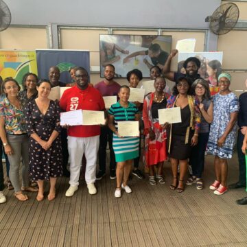 Remise ce vendredi 24 février 2024 au Creps des Antilles et de la Guyane aux Abymes, des certificats professionnels de la jeunesse, de l’éducation populaire et du sport (CPJEPS) aux agents intervenant dans les communes et EPCI. Photo : FB DRAJES Guadeloupe Remise ce vendredi 24 février 2024 au Creps des Antilles et de la Guyane aux Abymes, des certificats professionnels de la jeunesse, de l’éducation populaire et du sport (CPJEPS) aux agents intervenant dans les communes et EPCI. Photo : FB DRAJES Guadeloupe