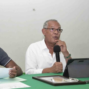 Jean Dartron président de la ligue guadeloupéenne de football Jean Dartron président de la ligue guadeloupéenne de football
