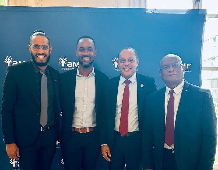 Le 5 octobre 2023, la délégation des Outre-mer de l’Assemblée nationale participe avec l’Association des maires de France et le Comité des finances locales, à une réunion de travail sur la réforme / refonte / suppression de la taxe d’octroi de mer annoncée par le gouvernement Attal. De g. à d. Frédéric Maillot (député divers gauches de La Réunion), Davy Rimane (député régionaliste de Guyane), Christian Baptiste (député divers gauches de Guadeloupe), Héric André, maire de Vieux-Fort et 1er Vice-président de l’Association des maires de Guadeloupe. Le 5 octobre 2023, la délégation des Outre-mer de l’Assemblée nationale participe avec l’Association des maires de France et le Comité des finances locales, à une réunion de travail sur la réforme / refonte / suppression de la taxe d’octroi de mer annoncée par le gouvernement Attal. De g. à d. Frédéric Maillot (député divers gauches de La Réunion), Davy Rimane (député régionaliste de Guyane), Christian Baptiste (député divers gauches de Guadeloupe), Héric André, maire de Vieux-Fort et 1er Vice-président de l’Association des maires de Guadeloupe.