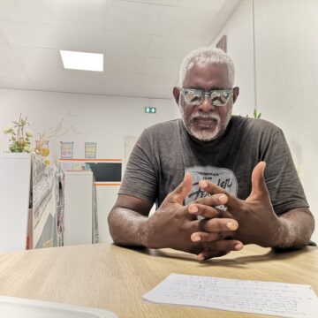 Antoine Tacite, cadre retraité d'EDF archipel Guadeloupe et ancien responsable de l'association Force Ouvrière Consommateur. Photo : Le Courrier de Guadeloupe Antoine Tacite, cadre retraité d'EDF archipel Guadeloupe et ancien responsable de l'association Force Ouvrière Consommateur. Photo : Le Courrier de Guadeloupe