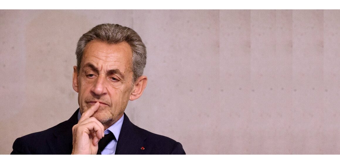 L’ancien président de la république Nicolas Sarkozy pendant une remise de décoration à Cassis le vendredi 22 novembre 2024. Photo : Alain Robert / Sipa L’ancien président de la république Nicolas Sarkozy pendant une remise de décoration à Cassis le vendredi 22 novembre 2024. Photo : Alain Robert / Sipa