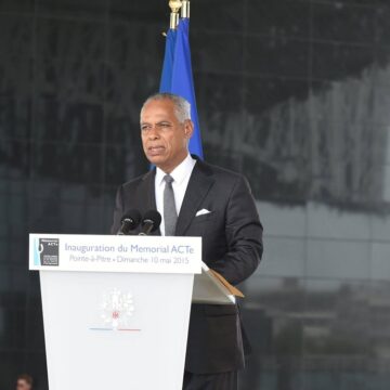 Archive. Victorin Lurel, alors président de Région, lors de la cérémonie d'inauguration du Mémorial acte à Pointe-à-Pitre le 10 mai 2015. Photo FB : Région Guadeloupe