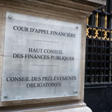Haut Conseil des finances publiques (HCFP) à Paris. Haut Conseil des finances publiques (HCFP) à Paris.