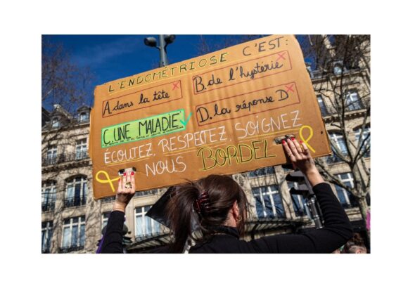 Endométriose. Manifestation et rassemblement pour la Journée internationale des droits des femmes, à Paris, le 8 mars 2025. Photo : Olivier Juszczak / Sipa.