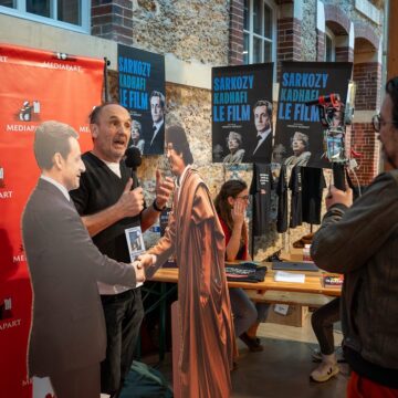 La sixième édition du Festival Mediapart était marquée par la passation de pouvoir entre le fondateur Edwy Plenel la nouvelle présidente Carine Fouteau. 16 mars 2024. Photo : Caron / Zeppelin / Sipa La sixième édition du Festival Mediapart était marquée par la passation de pouvoir entre le fondateur Edwy Plenel la nouvelle présidente Carine Fouteau. 16 mars 2024. Photo : Caron / Zeppelin / Sipa