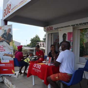 Matinée portes ouvertes à l’agence Adie de Sainte-Rose le 4 février 2025. Photo : Adie Guadeloupe Matinée portes ouvertes à l’agence Adie de Sainte-Rose le 4 février 2025. Photo : Adie Guadeloupe