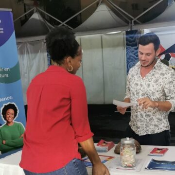 16 novembre 2022, le financeur de formation « Opco Entreprises de proximité » tient un stand au Village de la Route du Rhum pour promouvoir l'alternance et la formation professionnelle auprès des jeunes, des parents et des entreprises. Photo : Opco des Entreprises de Proximité 16 novembre 2022, le financeur de formation « Opco Entreprises de proximité » tient un stand au Village de la Route du Rhum pour promouvoir l'alternance et la formation professionnelle auprès des jeunes, des parents et des entreprises. Photo : Opco des Entreprises de Proximité